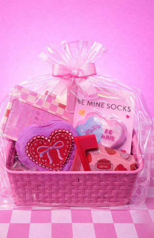 Tween/Teen Valentines Day Pink Heart Basket